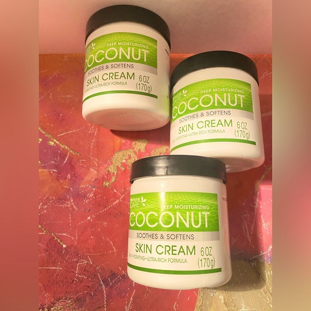 🛍️ Coconut Skin Cream Deep
Moisturizing Personal Care 6 oz each ( Pack Of 3)💥